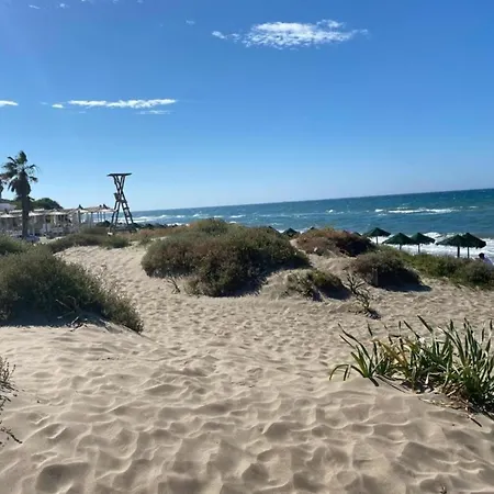 Appartamento In Beachfront With Pool *